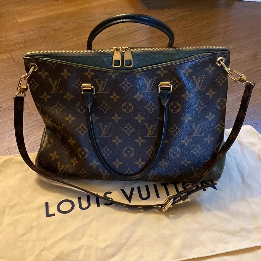 Authentic LOUIS VUITTON Monogram Pallas in rare hunter green - Picture 6 of 13